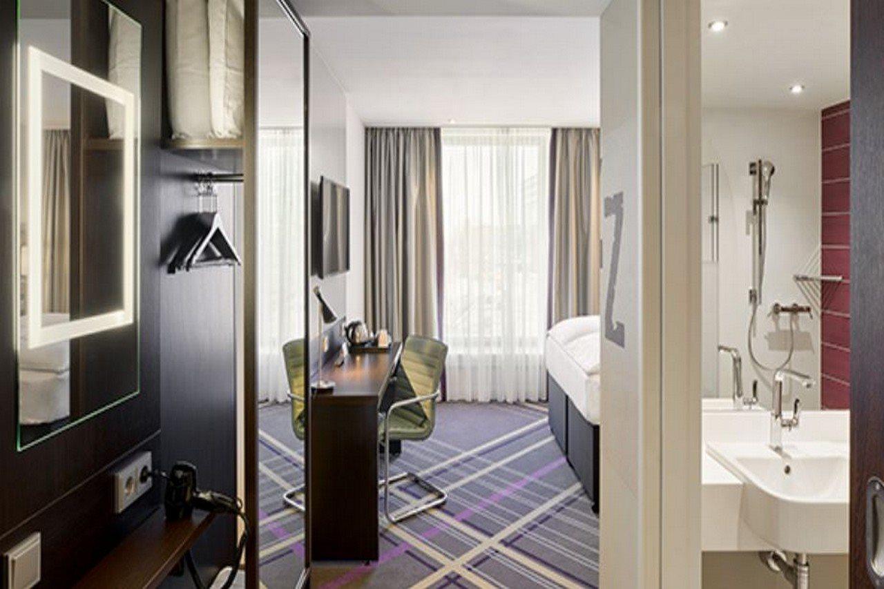 Premier Inn Duesseldorf City Friedrichstadt 外观 照片