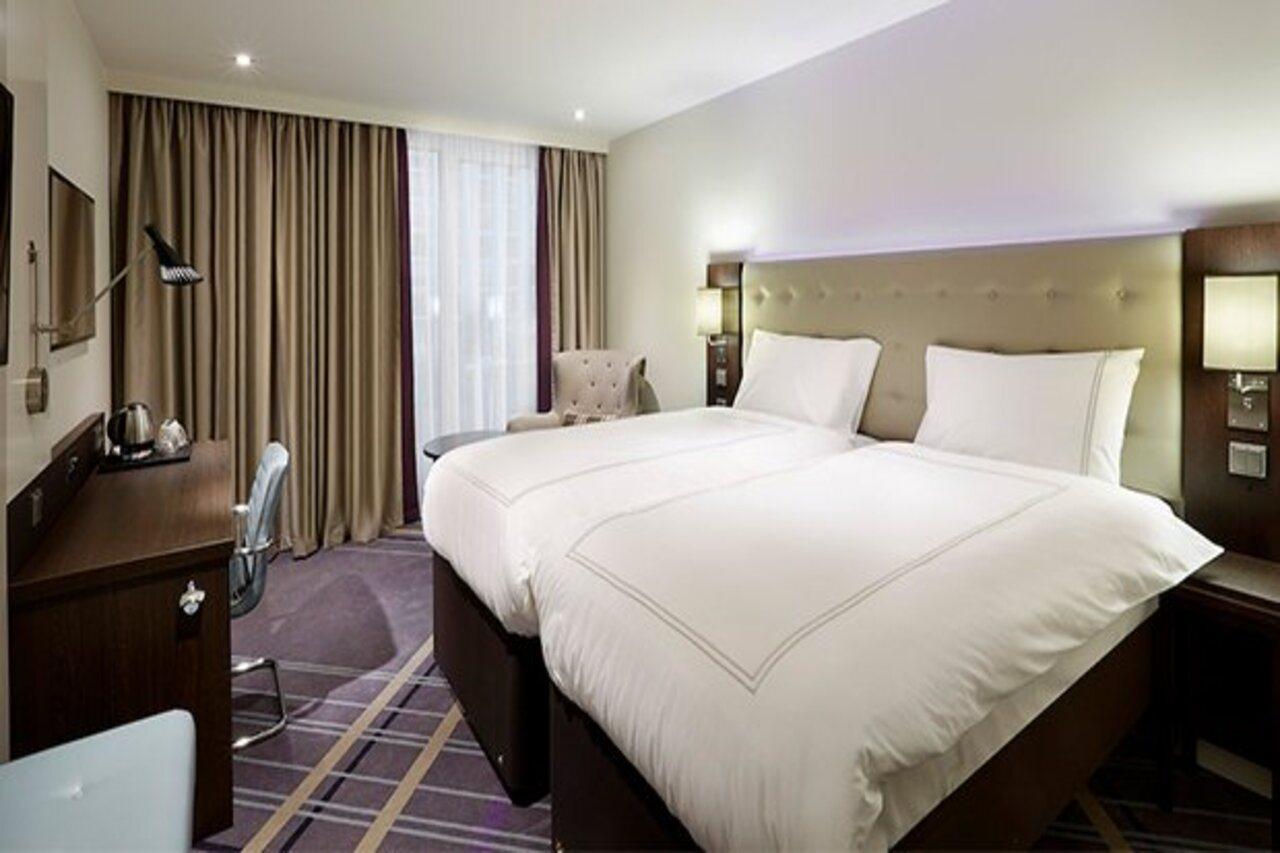 Premier Inn Duesseldorf City Friedrichstadt 外观 照片