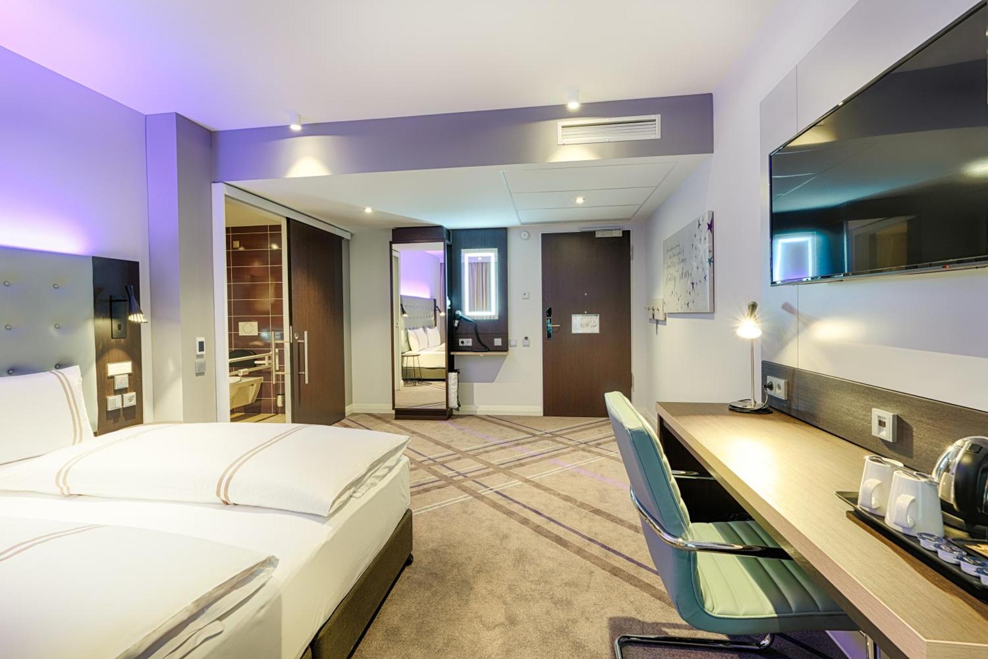 Premier Inn Duesseldorf City Friedrichstadt 外观 照片